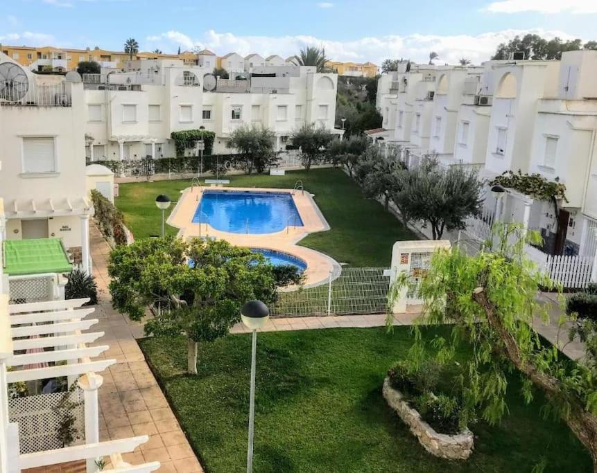 Duplex En Playa Apartment *